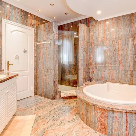 Luxury El Duque Ocean View 别墅 阿德耶
