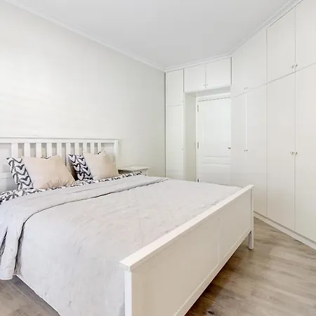 Luxury El Duque Ocean View *