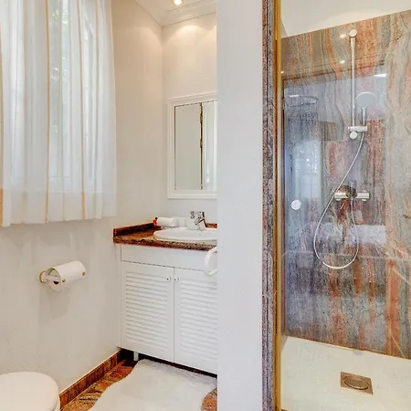 Vila Luxury El Duque Ocean View *