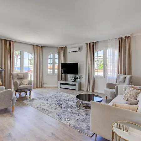 Luxury El Duque Ocean View Vila *